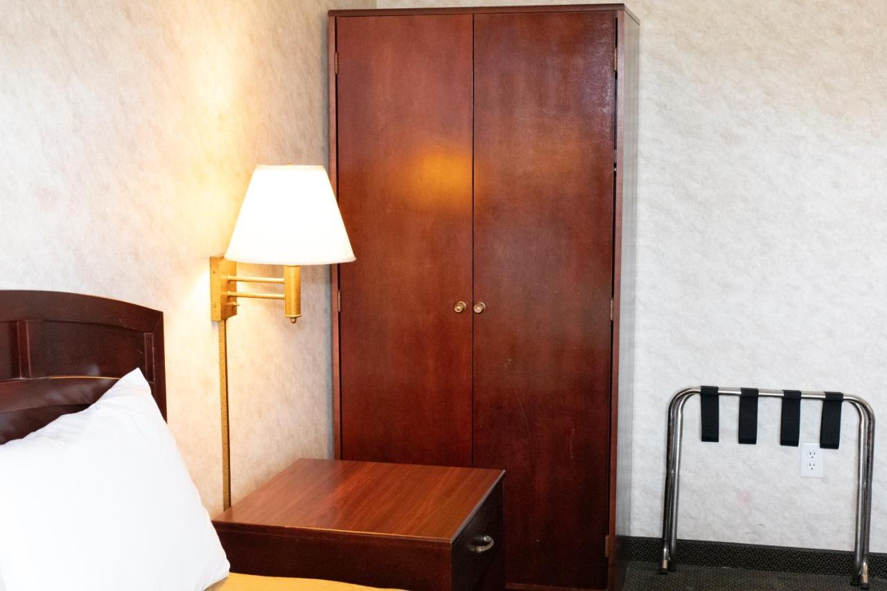 Colfax Inn Eksteriør billede